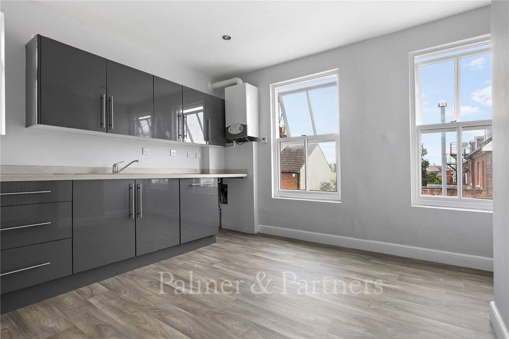 Property photo 2 of 9 Picture No. 07