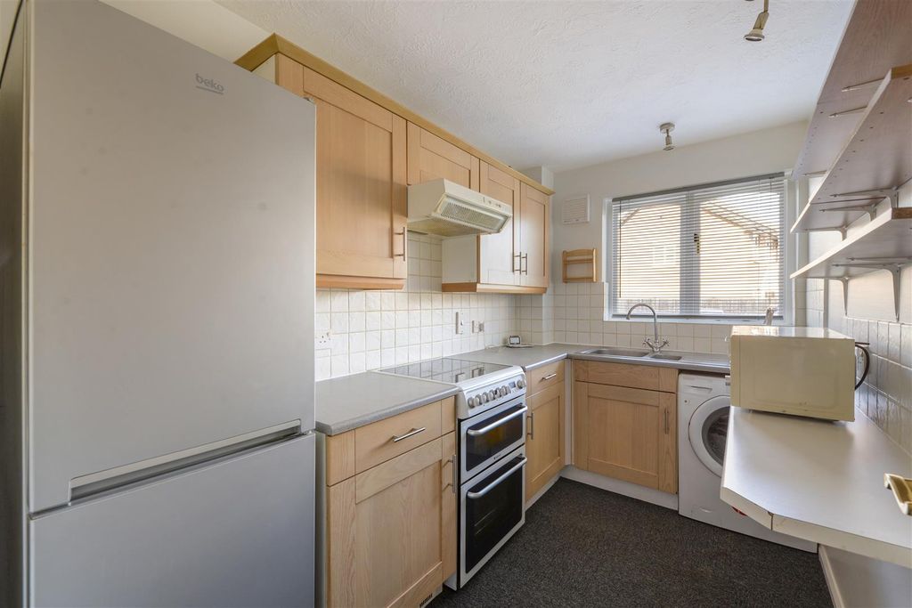Property photo 2 of 9 20Theridings04.Jpg