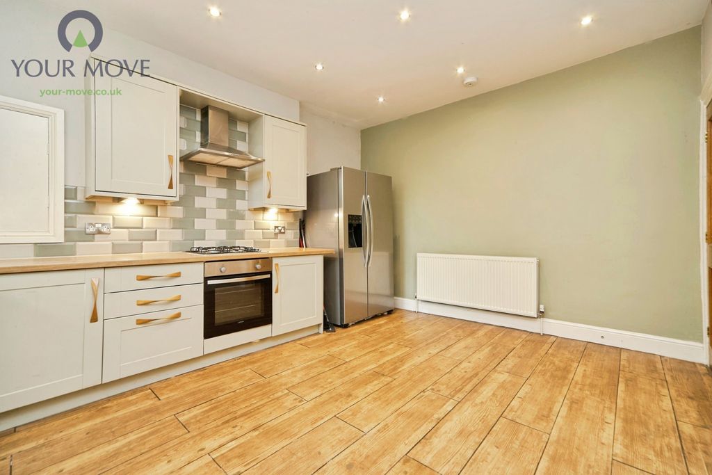 Property photo 3 of 23 Pbox-Img.Jpg