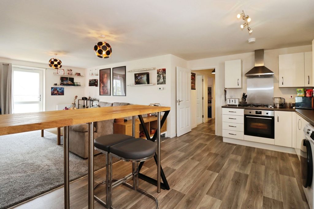 Property photo 2 of 17 Kitchen/Diner
