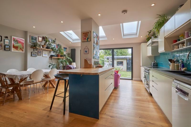 Property photo 2 of 17 Kitchen Diner