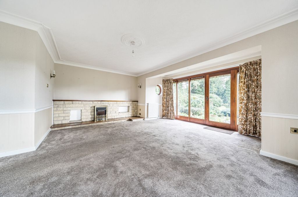 Property photo 2 of 28 1342117-10-68B9d7Dd15190