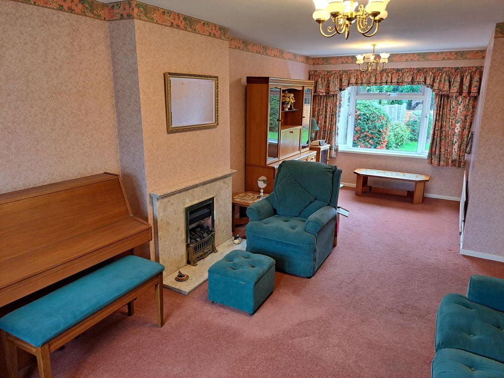 Property photo 3 of 13