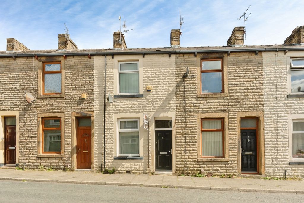 Property photo 1 of 15 Pbox-Img.Jpg