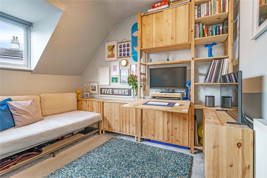 Property photo 3 of 8 Living Room