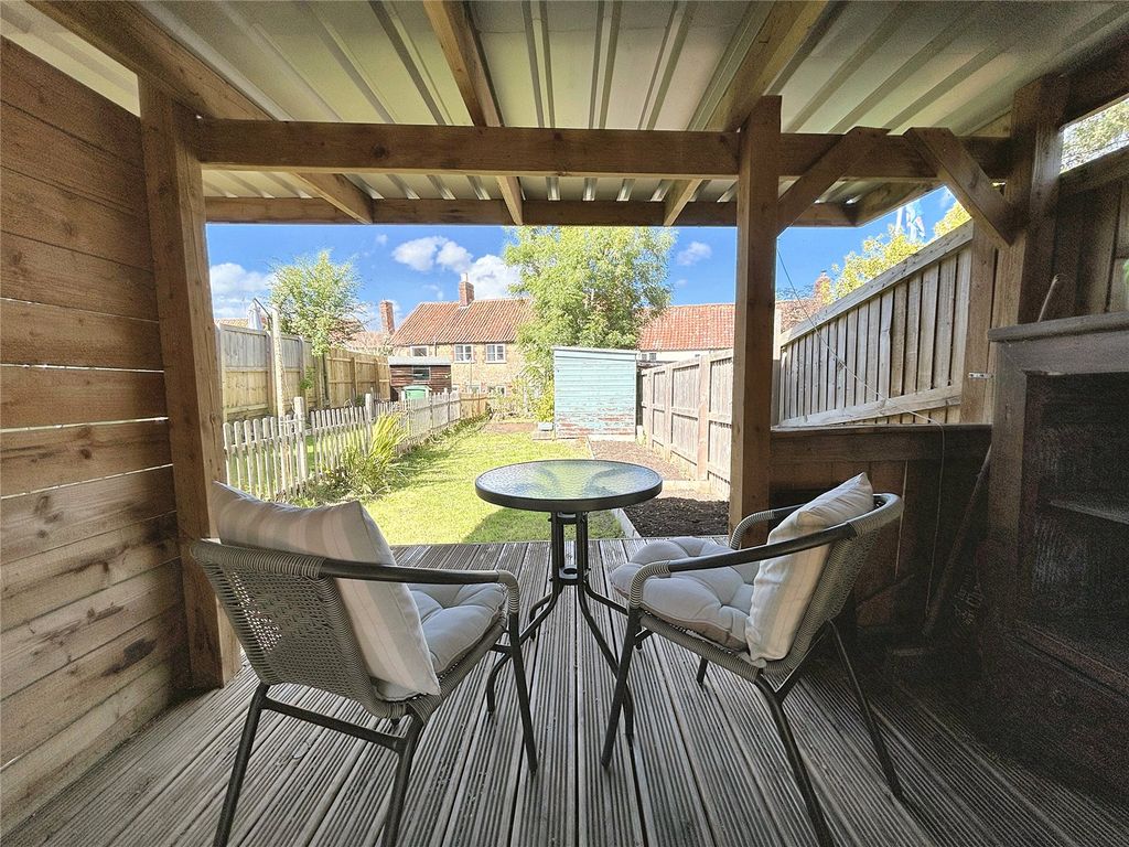 Property photo 2 of 21 Picture No. 25