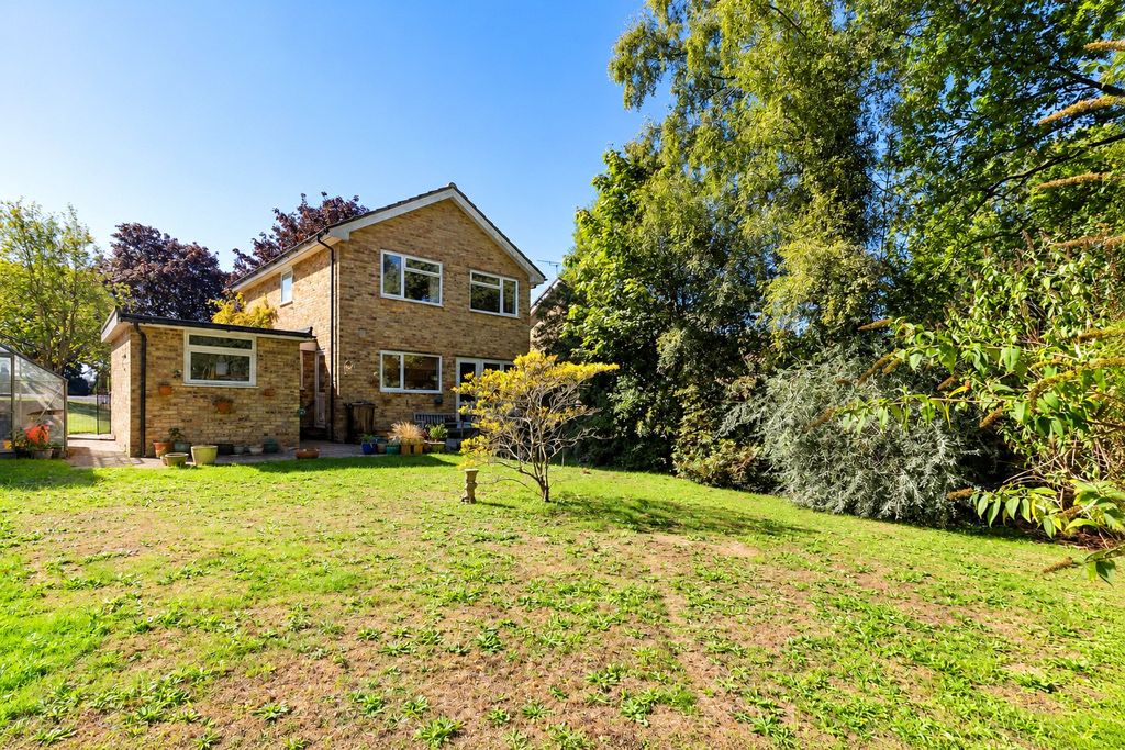 Property photo 2 of 17 Picture No. 02