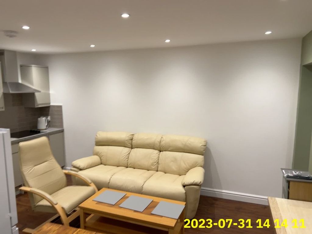 Property photo 2 of 3