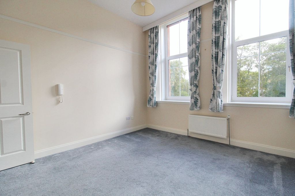 Property photo 2 of 20 Picture No. 06