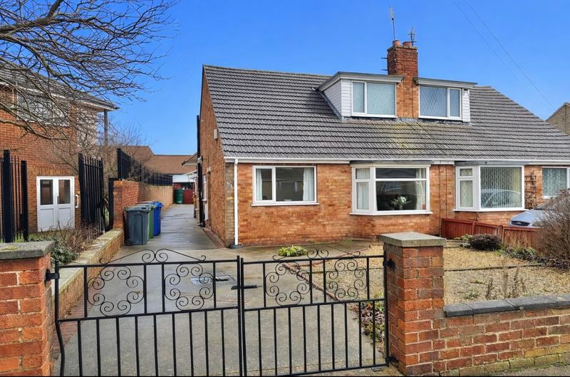 Property photo 1 of 16 Front