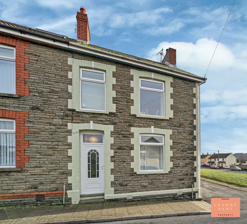 Property photo 1 of 37