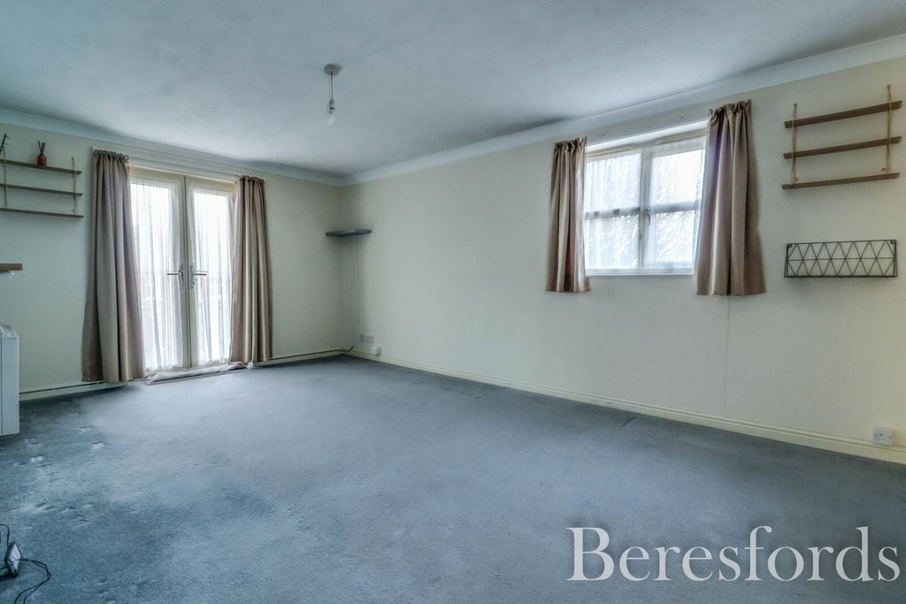 Property photo 2 of 12 Picture No. 14