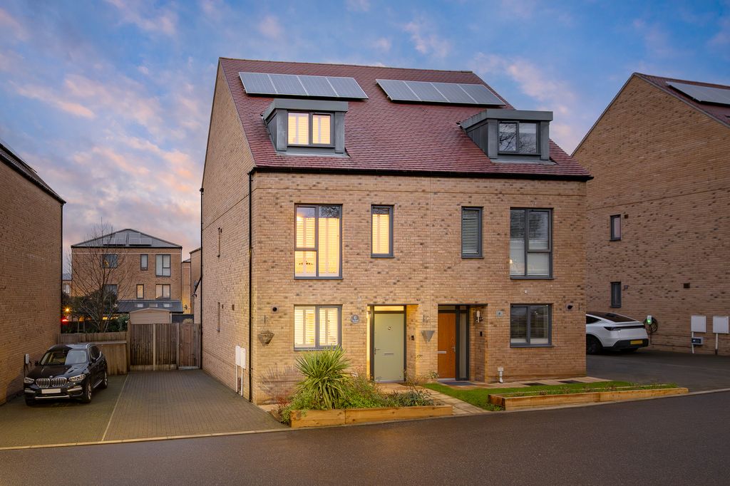 Property photo 1 of 20