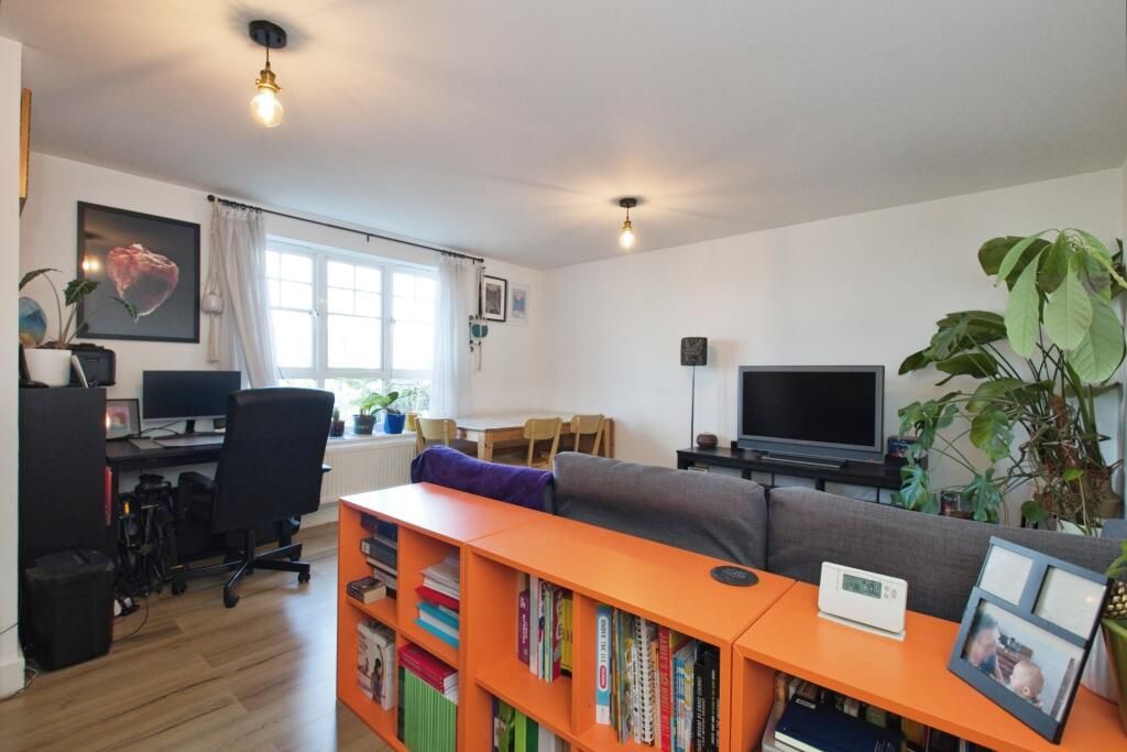 Property photo 2 of 10 75804_1776547-1_Img_03_0000