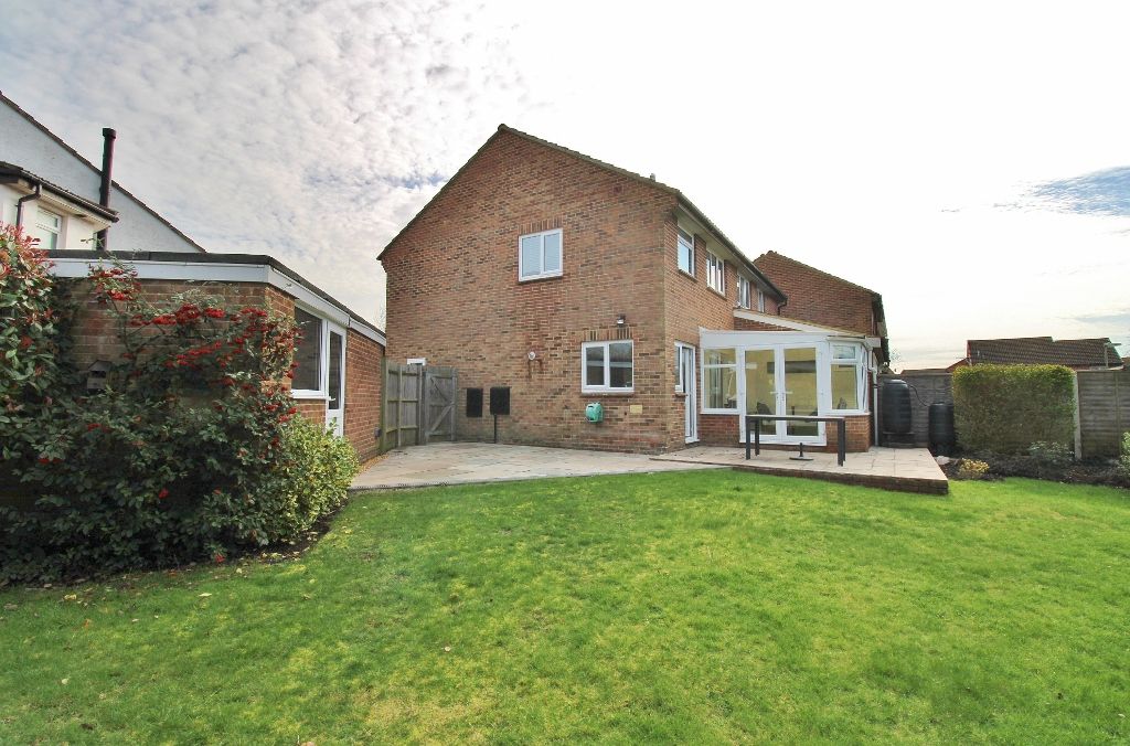 Property photo 2 of 31