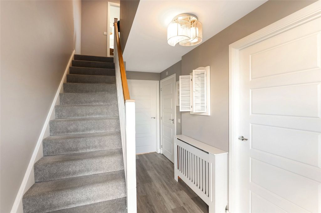 Property photo 2 of 18 Picture No. 02