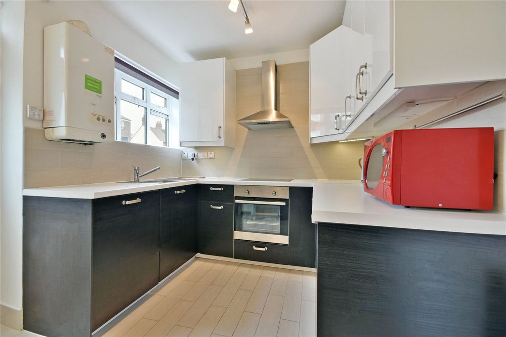 Property photo 2 of 12 Picture No. 06