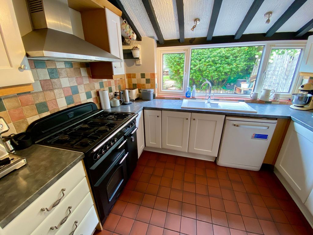 Property photo 2 of 35