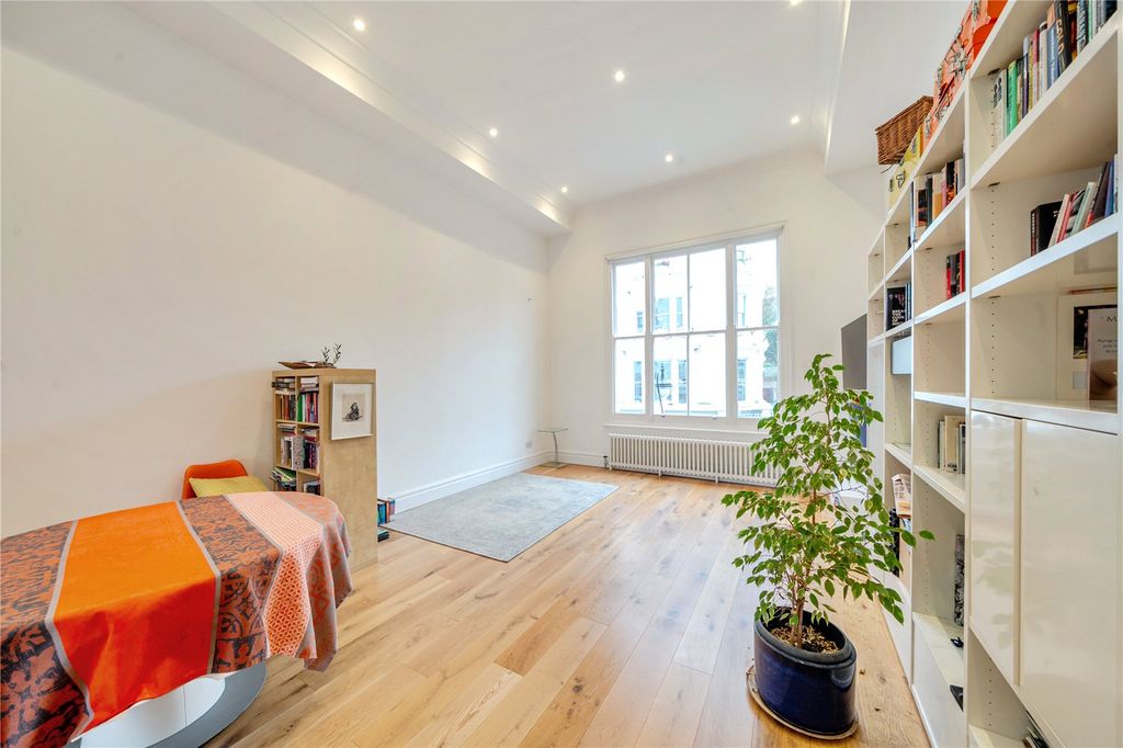 Property photo 2 of 17 Reception Room