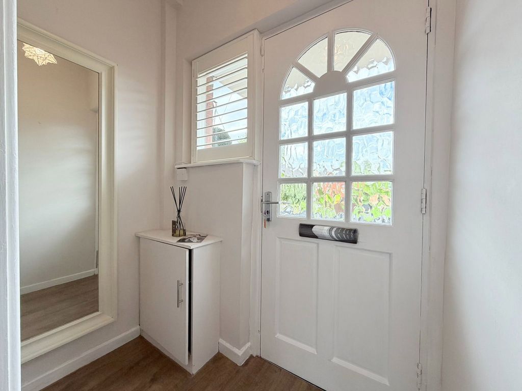 Property photo 3 of 25
