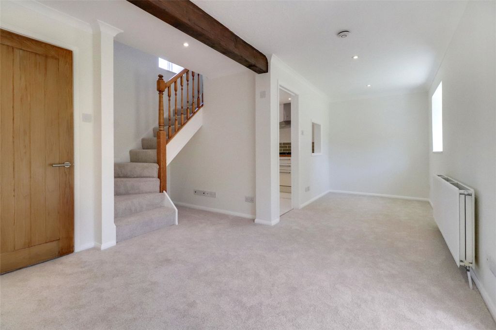 Property photo 2 of 13 Picture No. 09