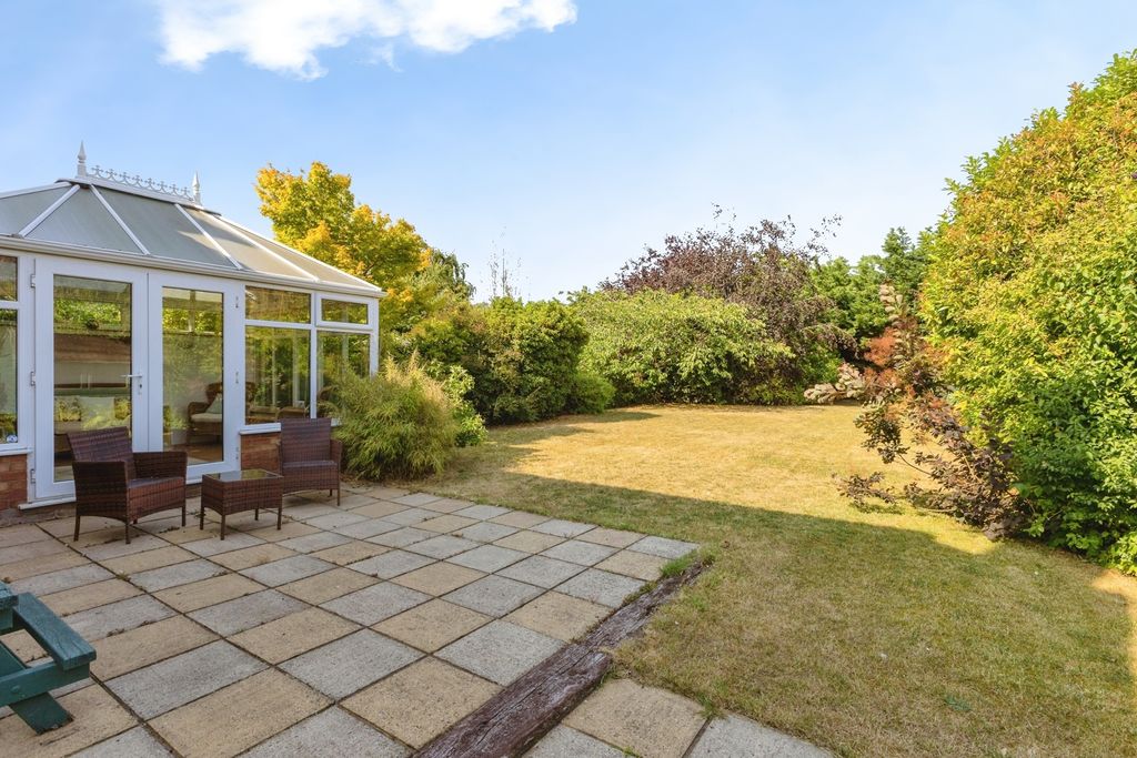 Property photo 2 of 16 Pbox-Img.Jpg