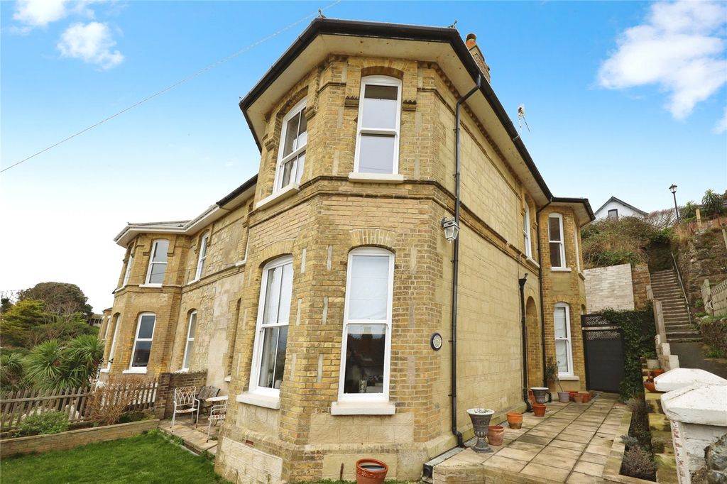 Property photo 1 of 17 Picture No. 01