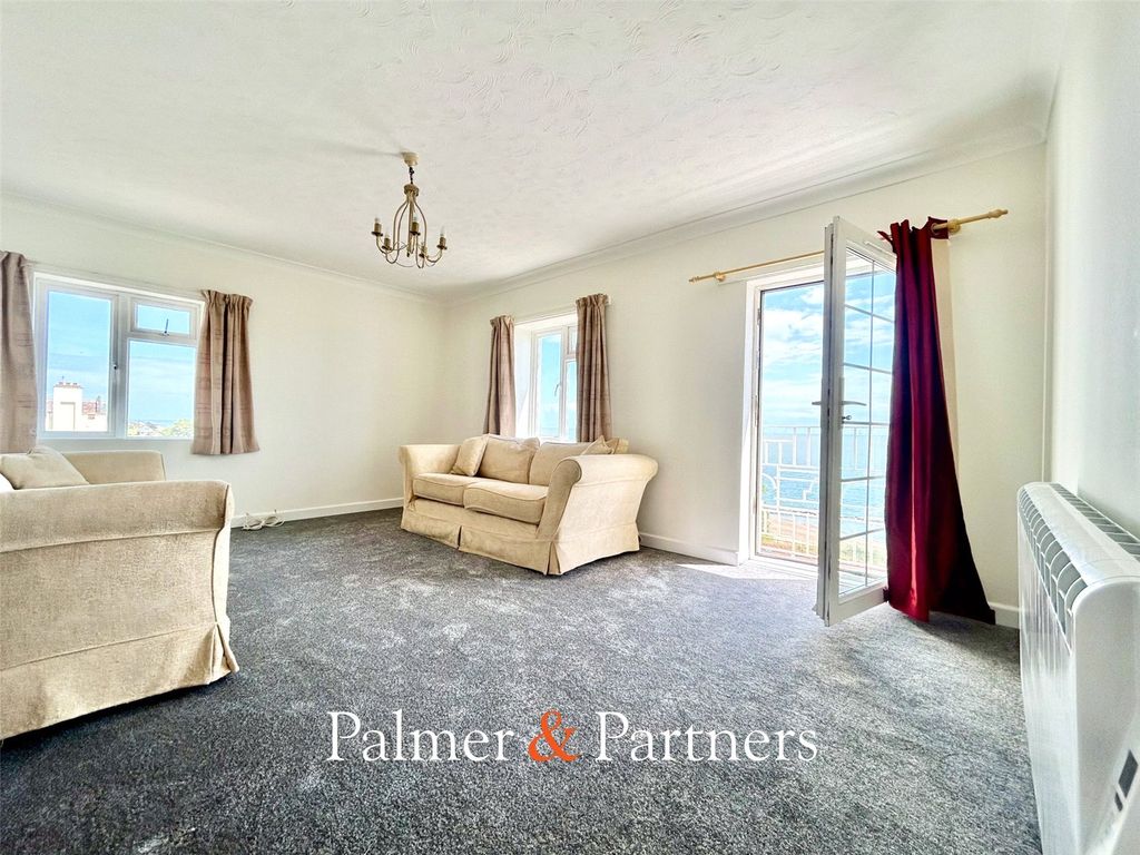 Property photo 2 of 16 Picture No. 07