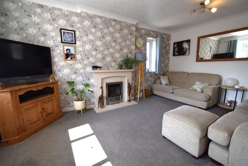 Property photo 2 of 29 B .Jpg