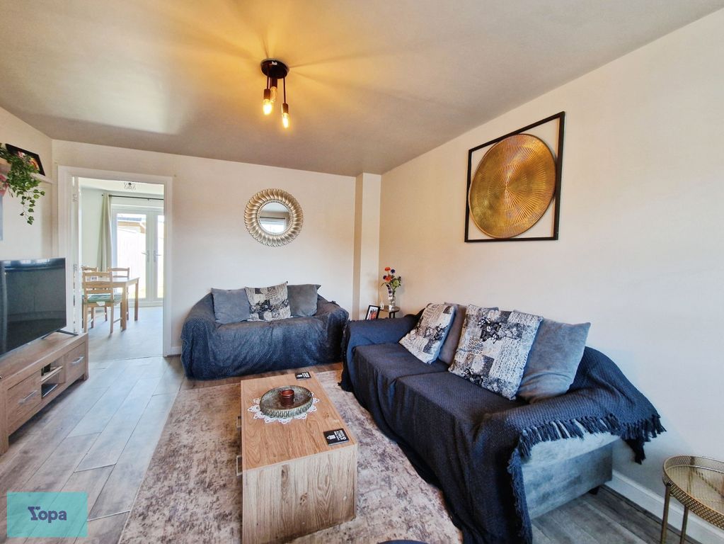 Property photo 3 of 21 45Fb165A-1000128836