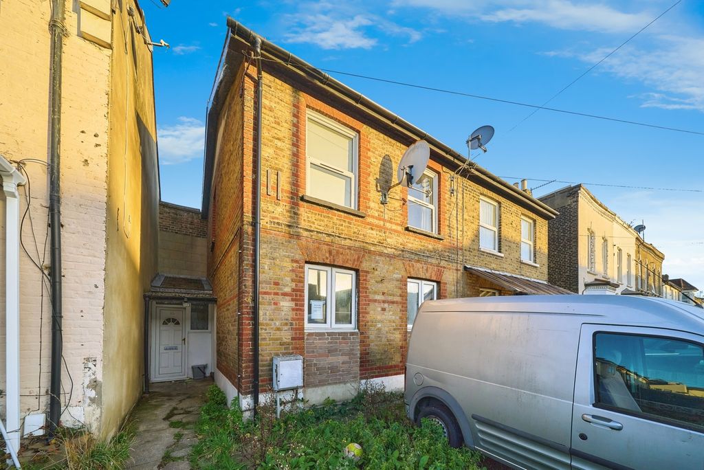 Property photo 1 of 18 Pbox-Img.Jpg