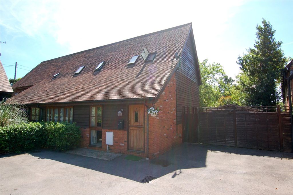 Property photo 1 of 35 Picture No. 37