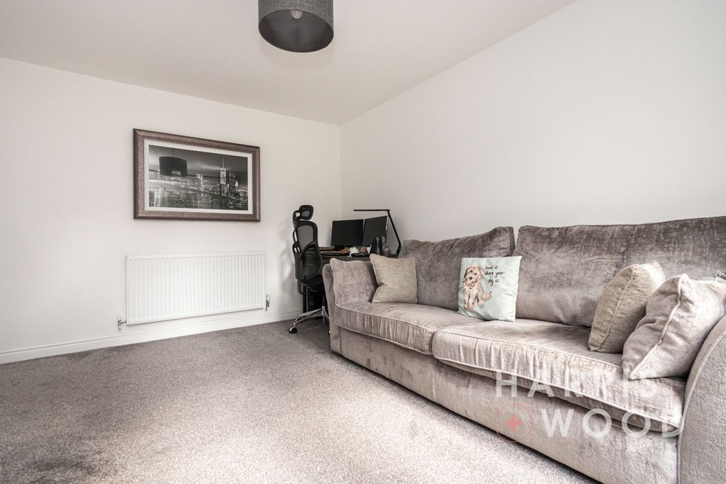 Property photo 3 of 15 4444603