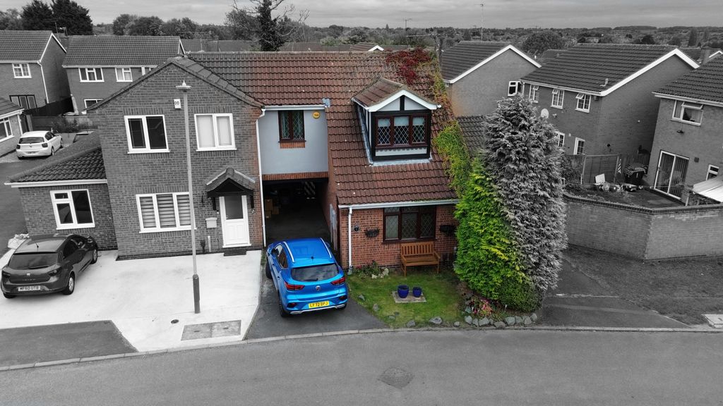 Property photo 2 of 20 Gallery