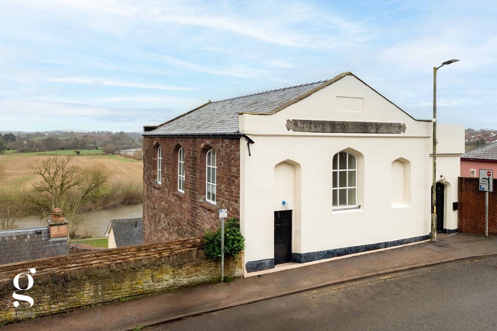 Property photo 1 of 26