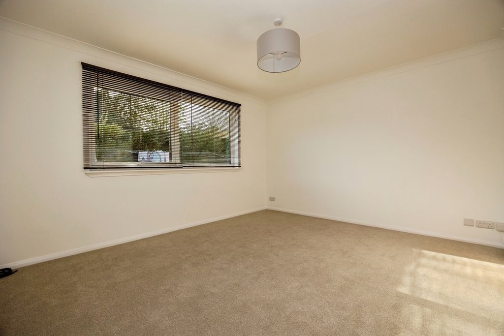 Property photo 3 of 12 Pbox-Img.Jpg