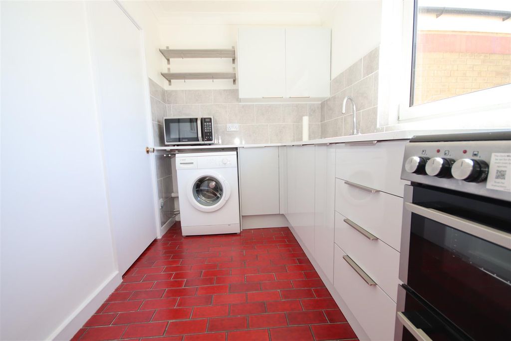 Property photo 2 of 6 Img_6422.Jpg