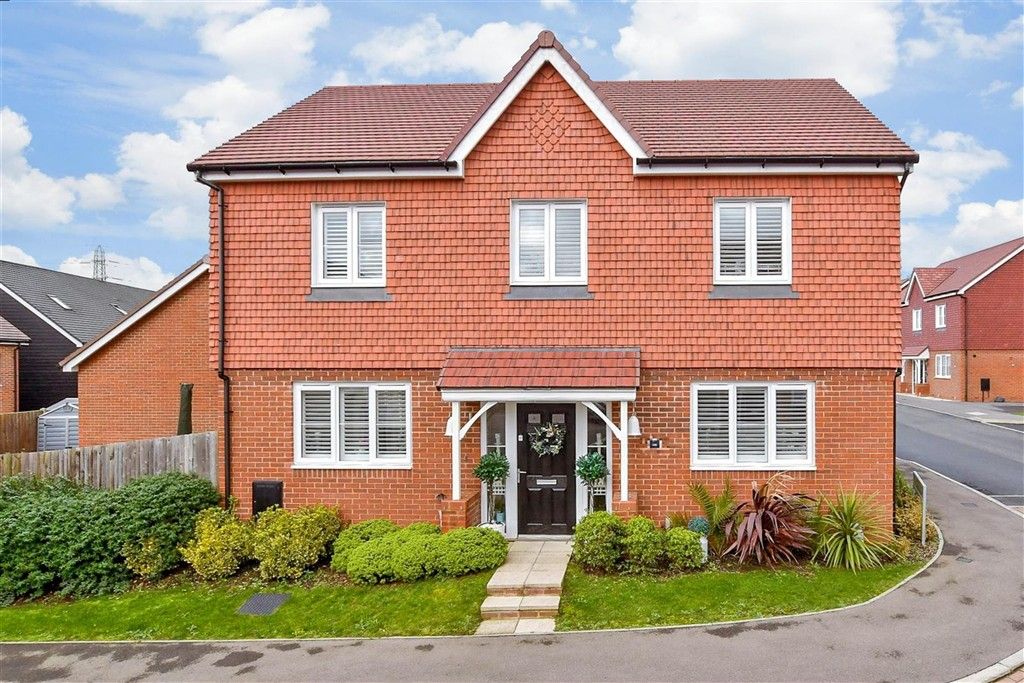 Property photo 1 of 14 External Web