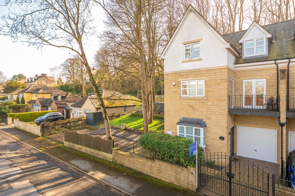 Property photo 1 of 29