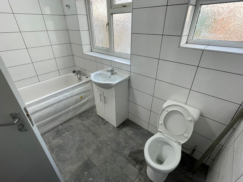 Property photo 3 of 5 Xchan-001924-P-W-6Tk0m45K2.Jpg