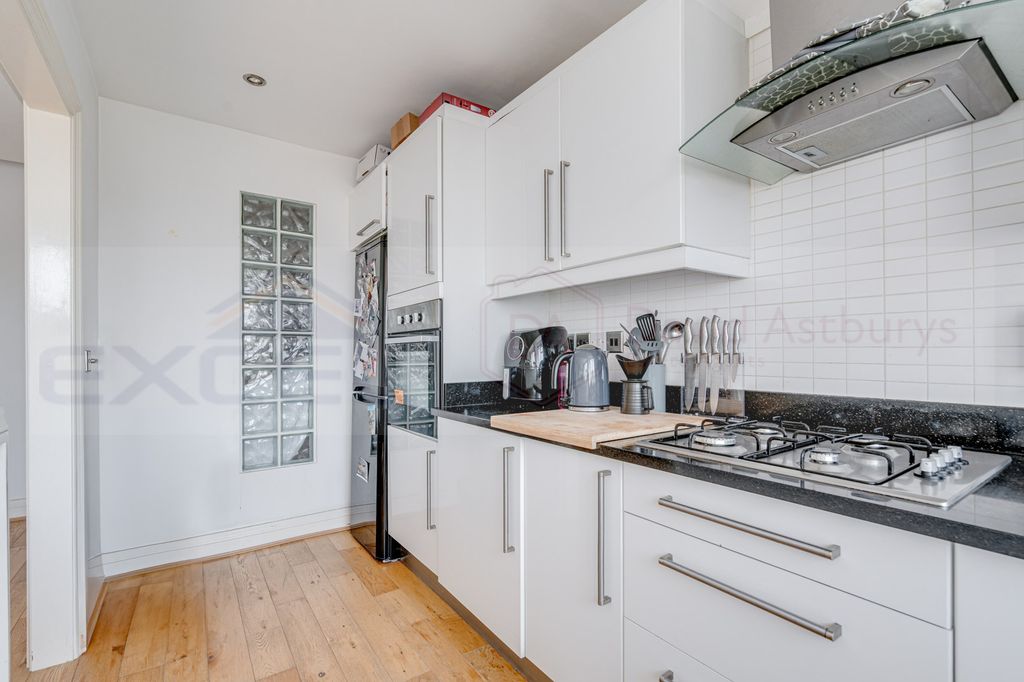 Property photo 3 of 8 Dsc07656Hdr