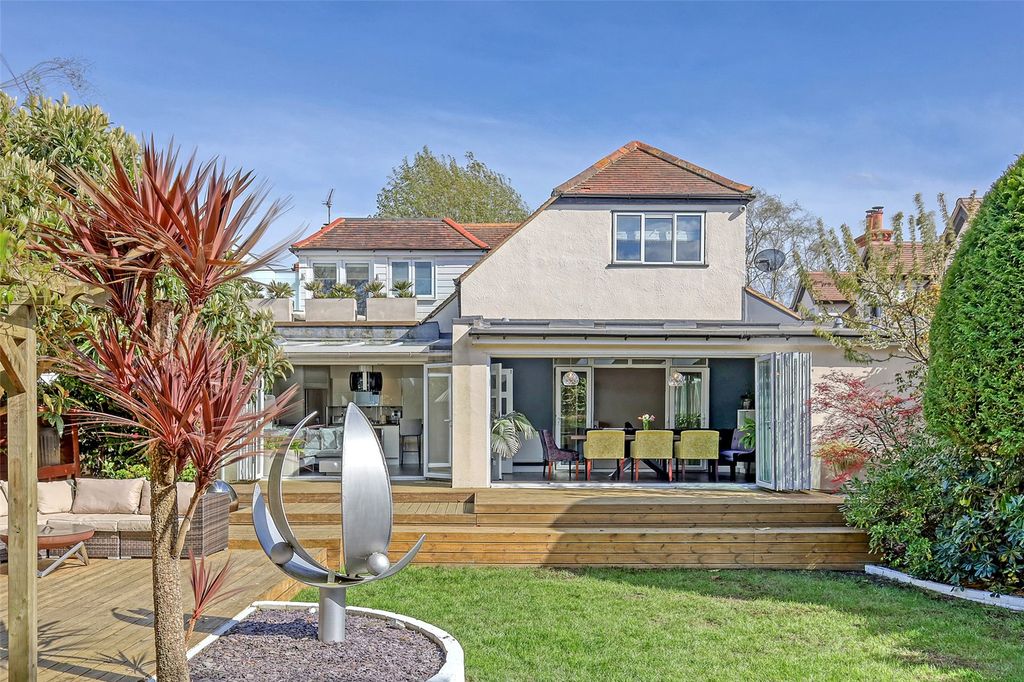 Property photo 1 of 52 Picture No. 36