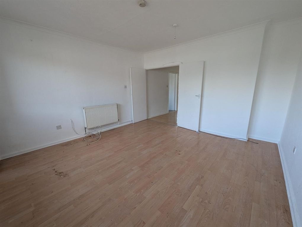 Property photo 3 of 9 Pxl_20260421_080518783.Jpg