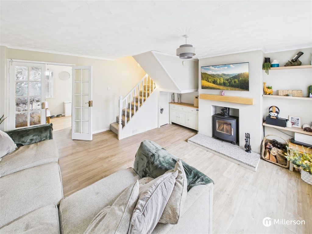 Property photo 2 of 19 Living Room