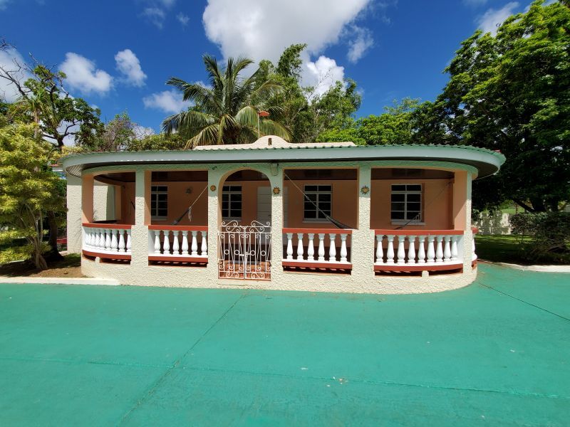 Property photo 3 of 25