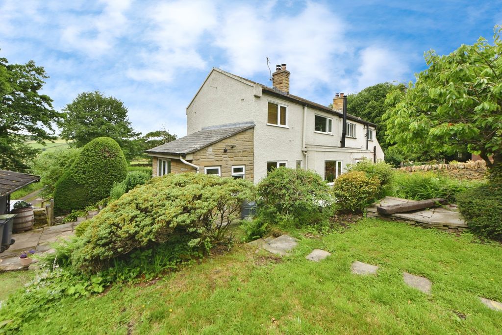 Property photo 1 of 18 Photo