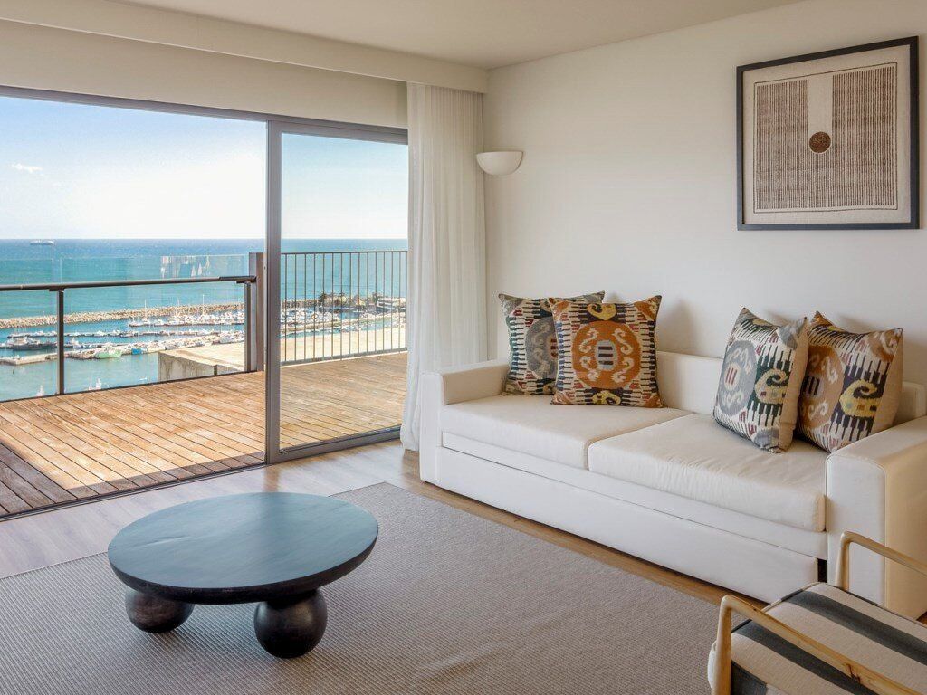 Property photo 1 of 27 2-Bedroom Apartment Near The Beach, In Harbour View II, Sesimbra