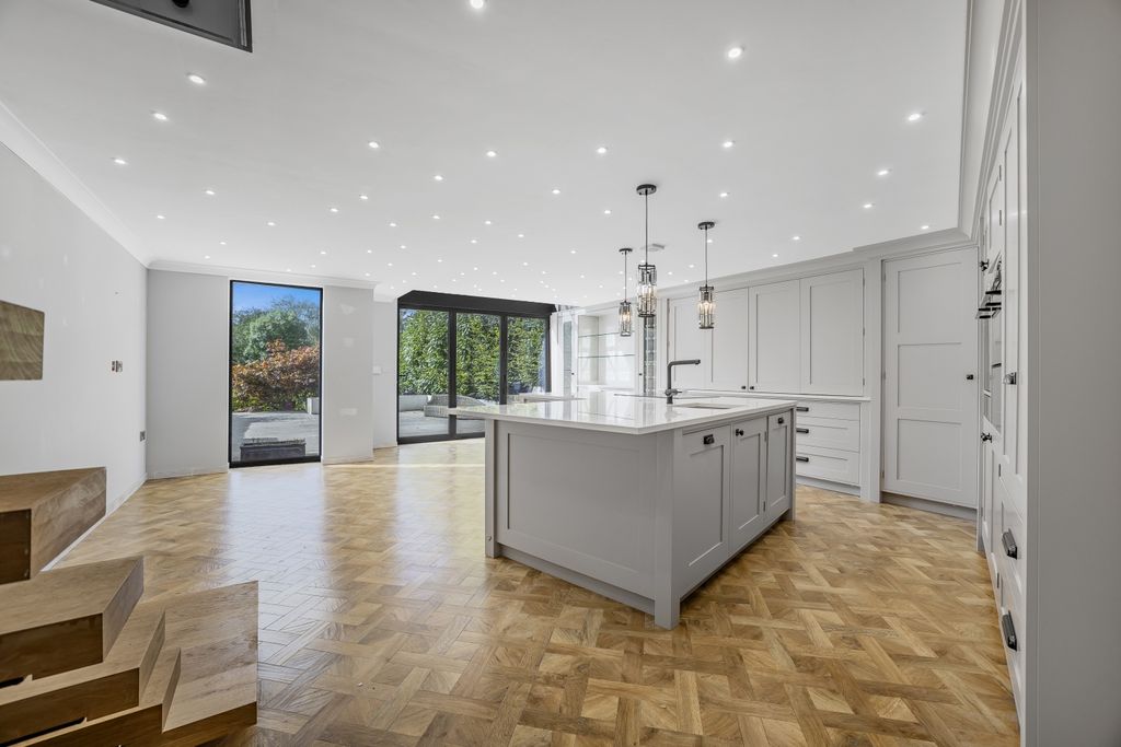 Property photo 2 of 30 Open Plan Dining Kitchen