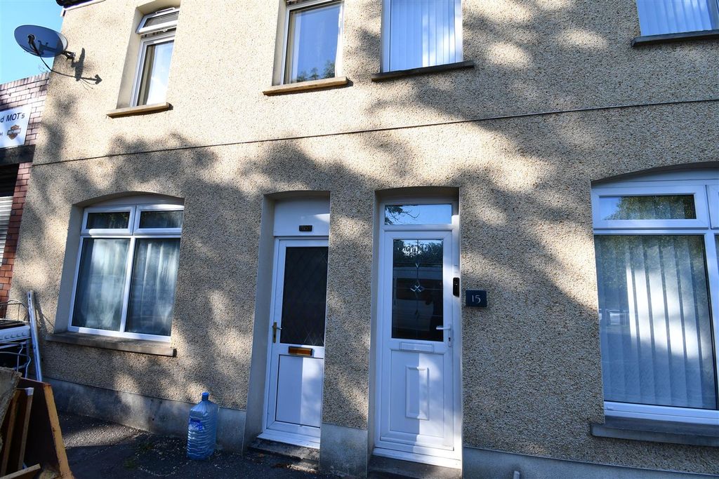 Property photo 1 of 3 Dsc_8257[1].Jpg