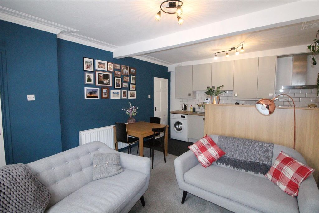 Property photo 2 of 10 Img_0820.Jpg
